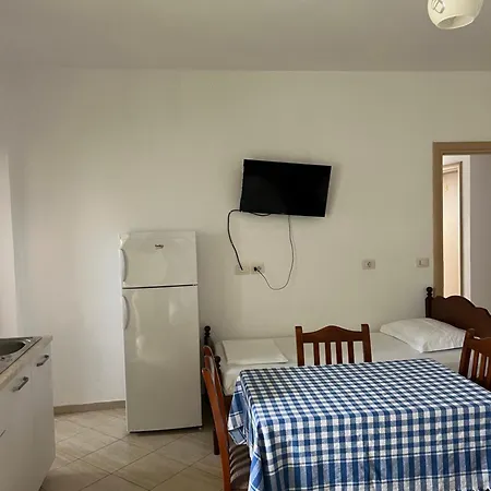 Guesthouse Mance Ksamil Exterior foto